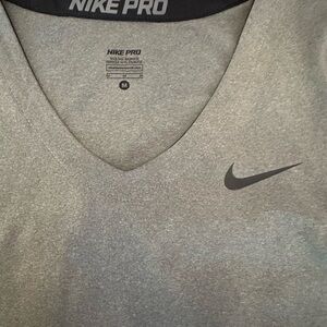 Nike Pro Women’s Gray V-Neck Long Sleeve Running Shirt